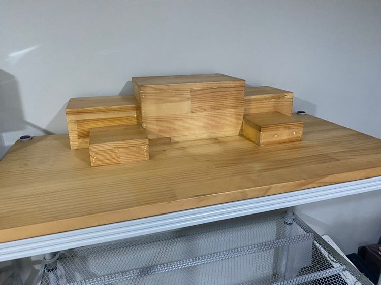 แผ่นไม้วางบนชั้ยเหล็ก(วางพระ) รูปที่ 2