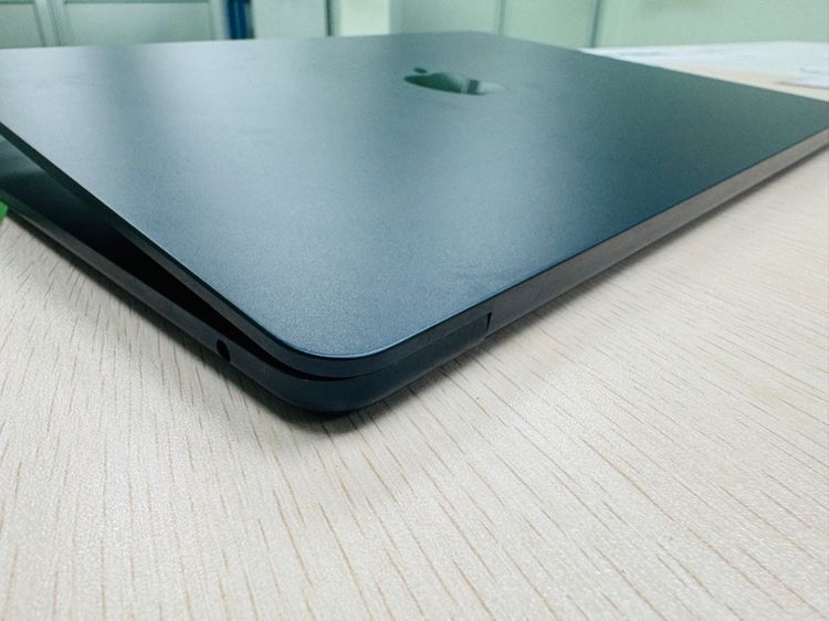 MacBook Air M2 13นิ้ว 8.256GB รูปที่ 4