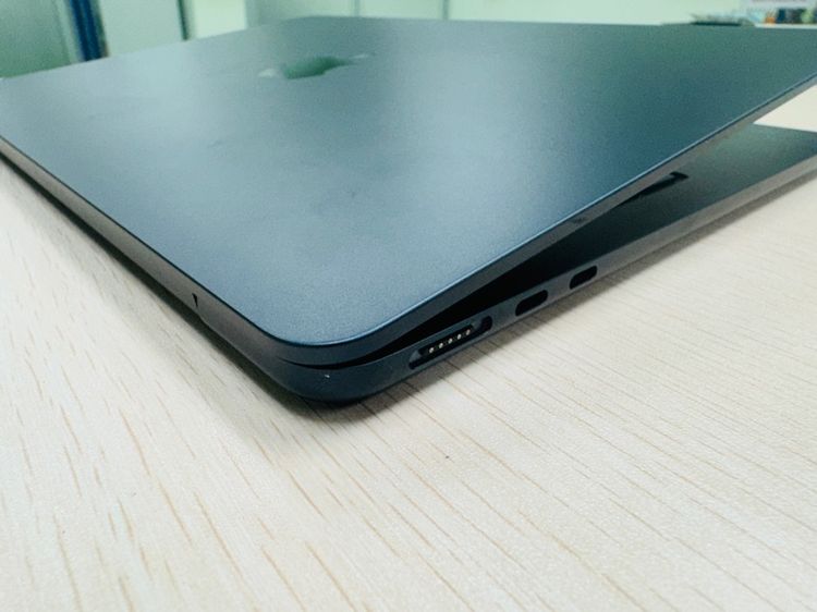 MacBook Air M2 13นิ้ว 8.256GB รูปที่ 3