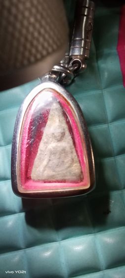 พระสมเด็จนางพญาสุโขทัยกรุแตกพระนางแขนอ่อน