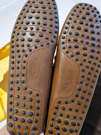 Tod's ของใหม่ ซื้อมาเก็บ size 8 42.5 (27 cm) รูปที่ 4