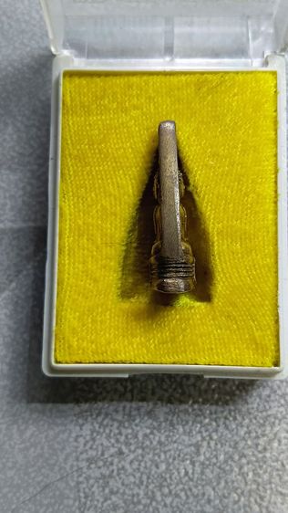 เหรียญหลวงพ่อโสธรสองหน้ากริ่งอุด รุ่น กาญจนาภิเษก ปี 39 รูปที่ 3