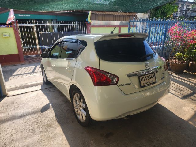รถ Nissan Pulsar 1.8 V สี ขาว