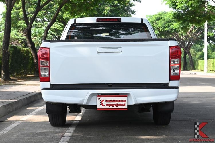 Isuzu D-MAX 2019 1.9 L Pickup ดีเซล ไม่ติดแก๊ส เกียร์ธรรมดา ขาว รูปที่ 4