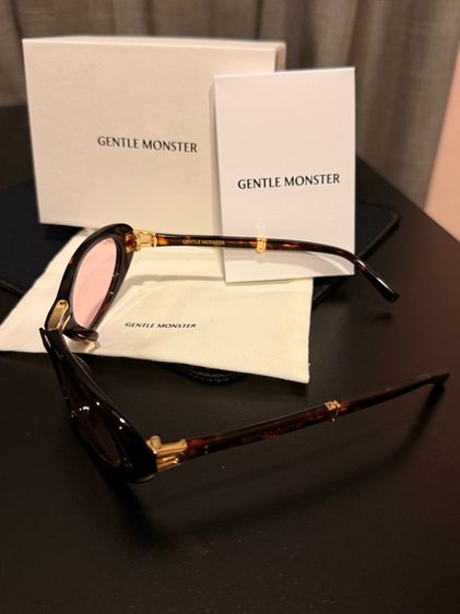 แว่นกันแดด Gentle monster  รูปที่ 4