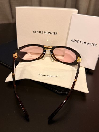 แว่นกันแดด Gentle monster  รูปที่ 8