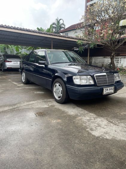 Mercedes-Benz E-Class 1996 E200 Sedan เบนซิน เกียร์อัตโนมัติ น้ำเงิน รูปที่ 2