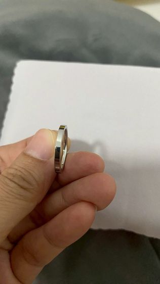 ขายต่อครึ่งราคาแหวนเงินแท้มือ1 ซื้อจากร้านทอง สวยมากมีจี้เพชรตรงกลางแหวนค่ะจากเดิม 3,500 รูปที่ 4