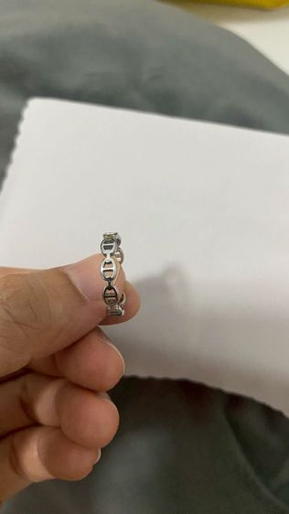 ขายต่อครึ่งราคาแหวนเงินแท้มือ1 ซื้อจากร้านทอง สวยมีลวดลายแตกต่างค่ะ จากเดิม 2,500 รูปที่ 5