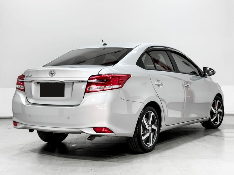 Toyota Vios 2020 1.5 High Sedan เบนซิน เกียร์อัตโนมัติ บรอนซ์เงิน รูปที่ 3