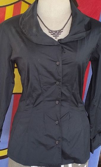 เสื้อเชิ้ตสตรี  Issey miyake เข้าเอว สี navy blue มือสองของแท้ รูปที่ 17