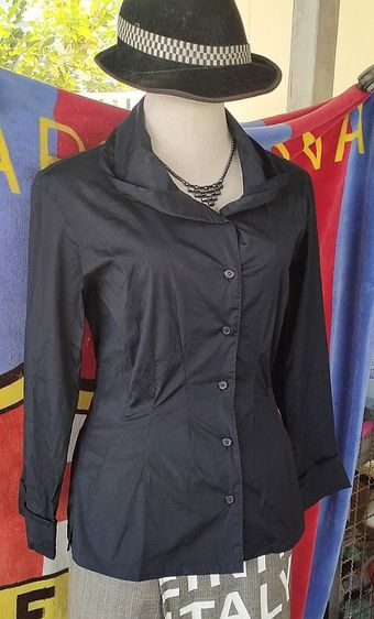 เสื้อเชิ้ตสตรี  Issey miyake เข้าเอว สี navy blue มือสองของแท้ รูปที่ 8