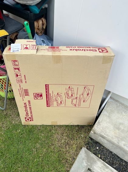 ฐานรองเครื่องซักผ้า แท้ Electrolux รุ่น UltimateCare 700     ของแท้ รูปที่ 4