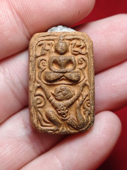 หลวงพ่อปานขี่หนุมาน