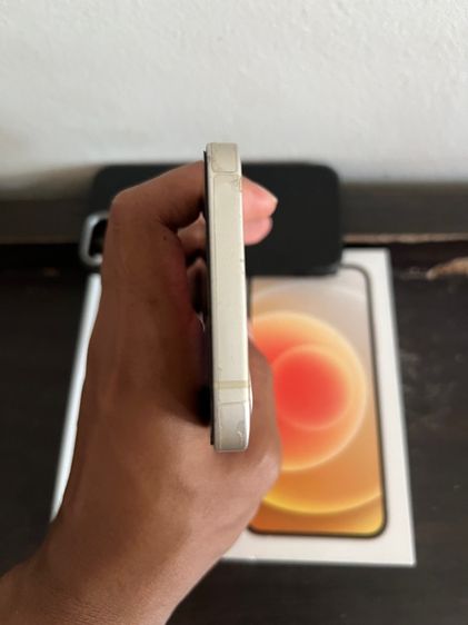 iPhone 12 รูปที่ 6
