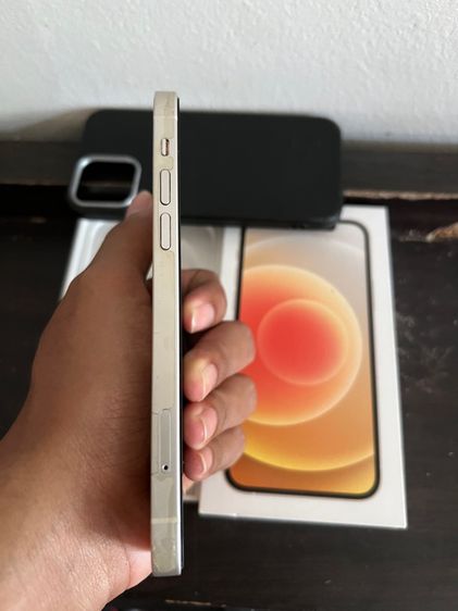 iPhone 12 รูปที่ 3
