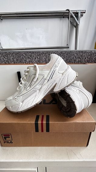 รองเท้า รูปที่ 10