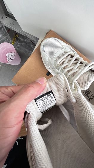 รองเท้า รูปที่ 7