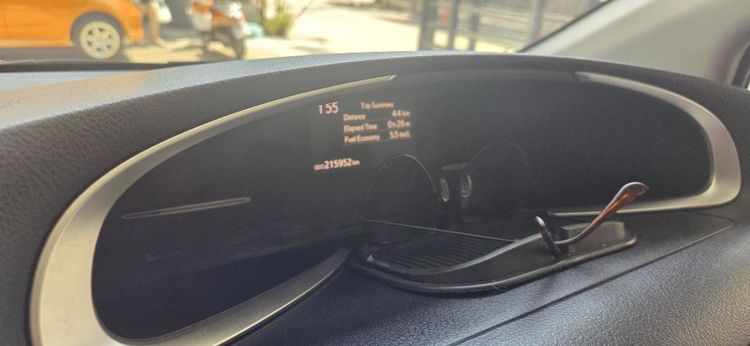 Toyota Sienta 2018 1.5 V เบนซิน เกียร์อัตโนมัติ เทา รูปที่ 4