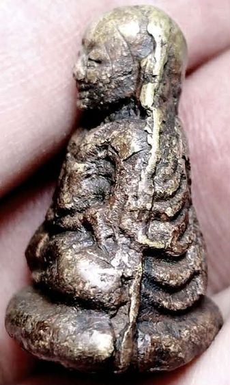 หลวงพ่อเงินพิมพ์ขี้ตา รูปที่ 5