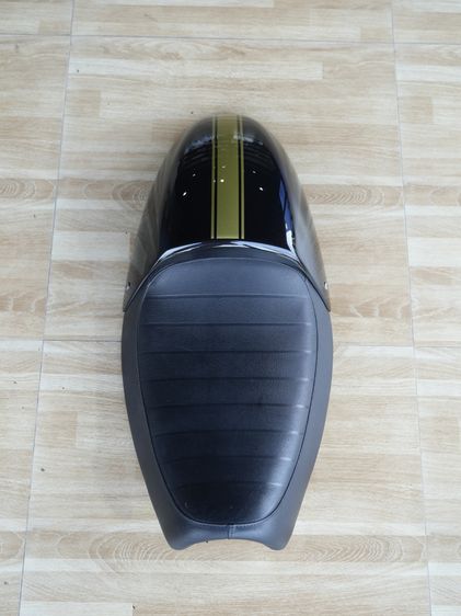 ขายเบาะ Triumph Thruxton 900 พร้อมตูดมด 🔥 รูปที่ 3