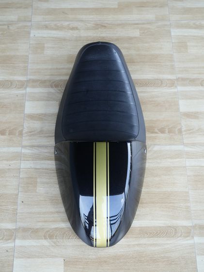 ขายเบาะ Triumph Thruxton 900 พร้อมตูดมด 🔥 รูปที่ 4
