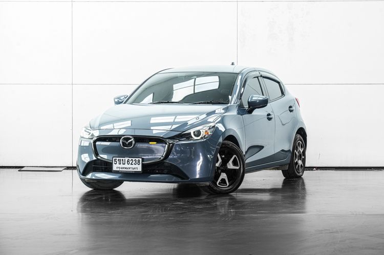รถ Mazda Mazda 2 1.3 C Sports สี เทา