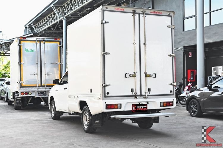Toyota Hilux Revo 2021 2.4 Entry Pickup ดีเซล ไม่ติดแก๊ส เกียร์ธรรมดา ขาว รูปที่ 3
