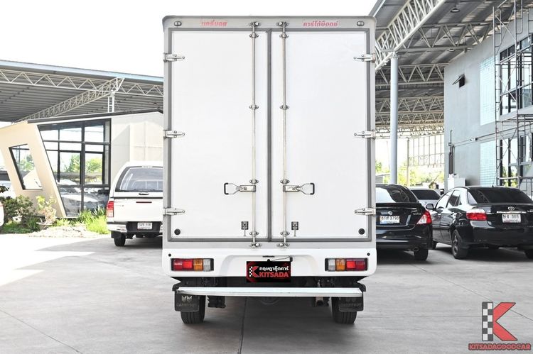 Toyota Hilux Revo 2021 2.4 Entry Pickup ดีเซล ไม่ติดแก๊ส เกียร์ธรรมดา ขาว รูปที่ 4