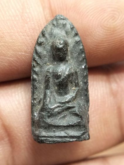 พระรอดครูบาอินโต วัดบุญยืนจ.พะเยา ปี2512