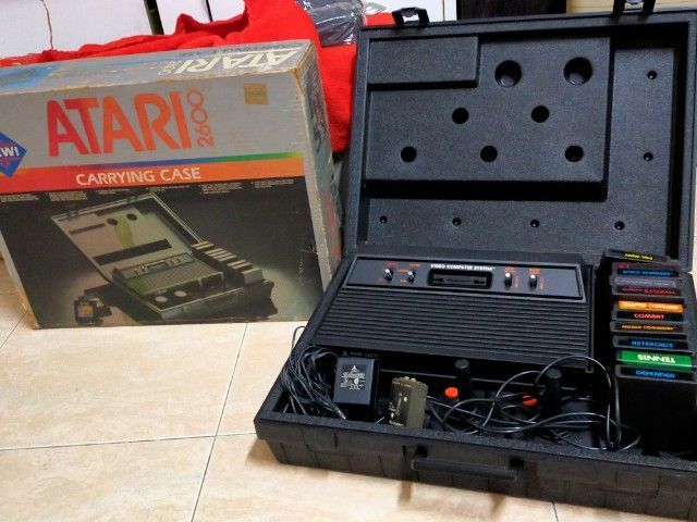 เครื่องเกม ATARI 2600 เกมยุค 70 สภาพดี มีเกม 11ตลับ กล่อง เคสพร้อม สภาพนี้หายาก  รูปที่ 2