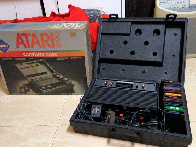 เครื่องเกม ATARI 2600 เกมยุค 70 สภาพดี มีเกม 11ตลับ กล่อง เคสพร้อม สภาพนี้หายาก  รูปที่ 4