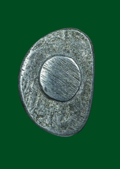 หลวงพ่อเงินพิมพ์นิยมเนื้อเงินยวง รูปที่ 3