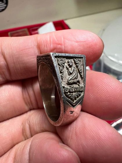 แหวนหลวงปู่ดู่ปี 2532 รูปที่ 3