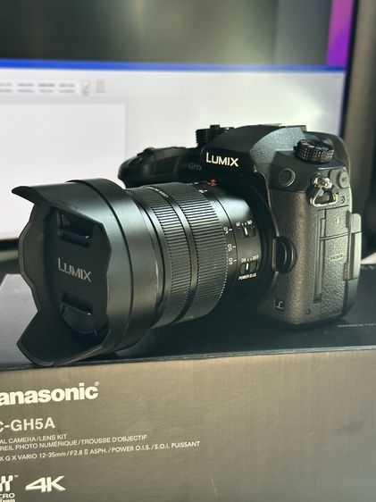 ขาย panasonic lumix GH5A+leica 12-60 สภาพสวย อุปกรณ์ครบกล่อง