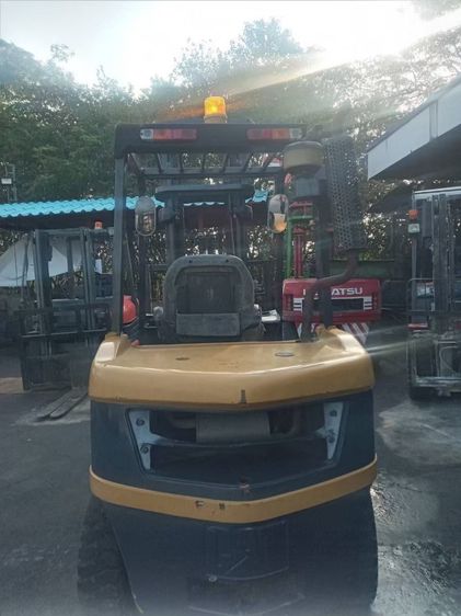 3.0 ตัน เสา 6 เมตร ดีเซล เกียร์ออโต้ Caterpillar  รูปที่ 4