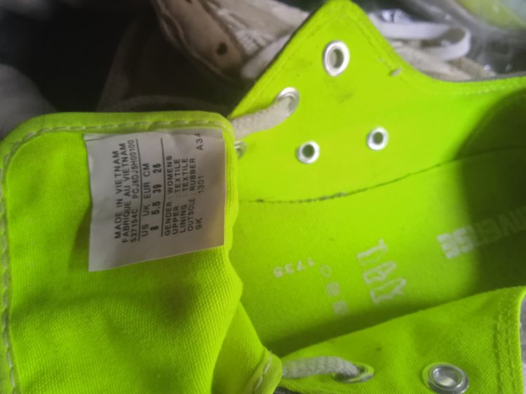 Converse Neon Size 39 มือสอง สภาพดี รูปที่ 3
