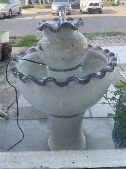 อื่นๆ น้ำล้น น้ำผุด สีขาวลายหินอ่อนปากหยัก วัสดุทำจากดินเผา ได้ยกชุด(แถมปั๊มน้ำ) 