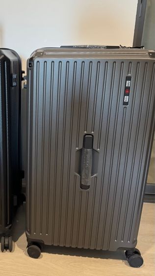 ไม่ระบุ อื่นๆ อื่นๆ อื่นๆ กระเป๋าเดินทาง saint 30 นิ้ว