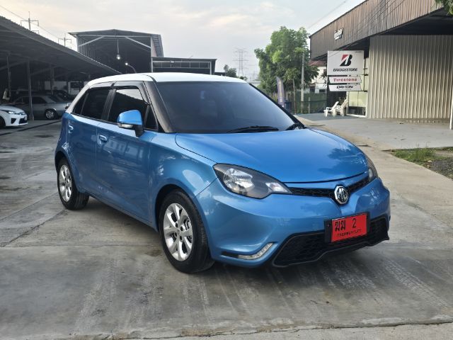 รถ MG MG3 1.5 D สี ฟ้า