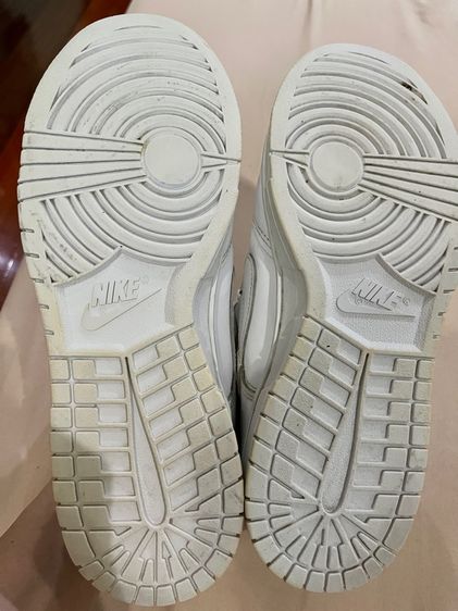 nike dunk low รูปที่ 9