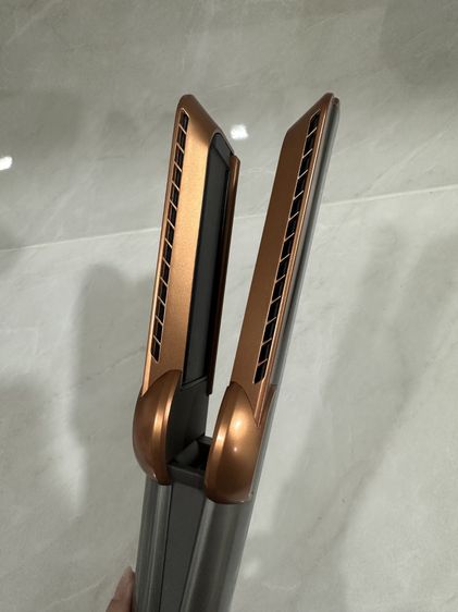 Dyson Airstrait HT01 รูปที่ 4