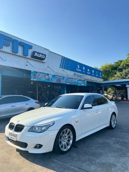 BMW Series 5 2010 520d Sedan ดีเซล ไม่ติดแก๊ส เกียร์อัตโนมัติ ขาว รูปที่ 3
