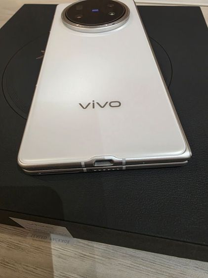 Vivo XFOLD5 512GB มือสอง สภาพสวยมาก แทบไม่ได้ใช้เครื่อง ไม่มีรอยใดๆ เหมือนได้ของมือหนึ่ง ประกันหมด 20กย2569 รูปที่ 4