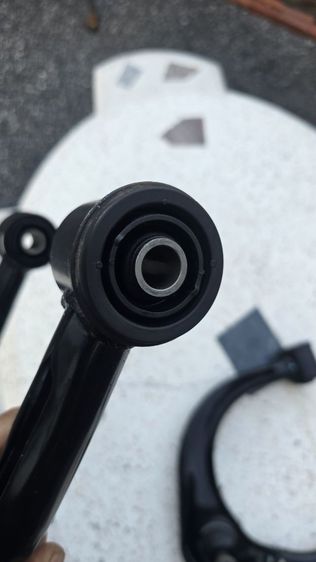 ปีกนกบน toyota revo 2015 แท้ 4x4 (เก่าเก็บ) รูปที่ 7