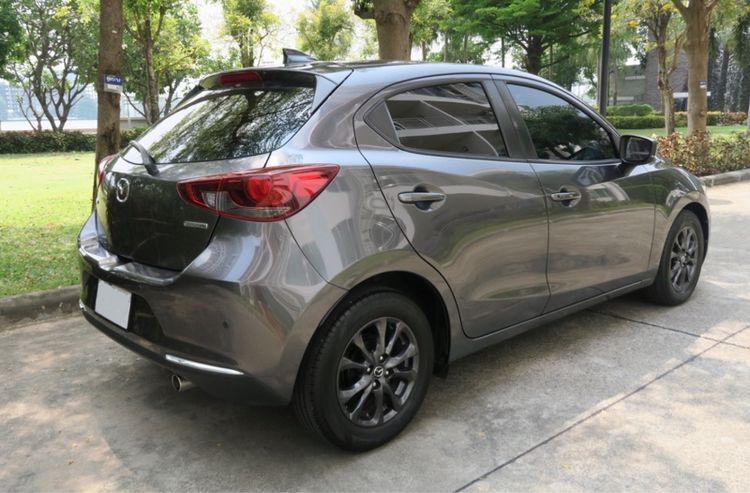 Mazda Mazda 2 2021 1.3 Skyactiv-G S Leather Sports Sedan เบนซิน ไม่ติดแก๊ส เกียร์อัตโนมัติ เทา รูปที่ 4