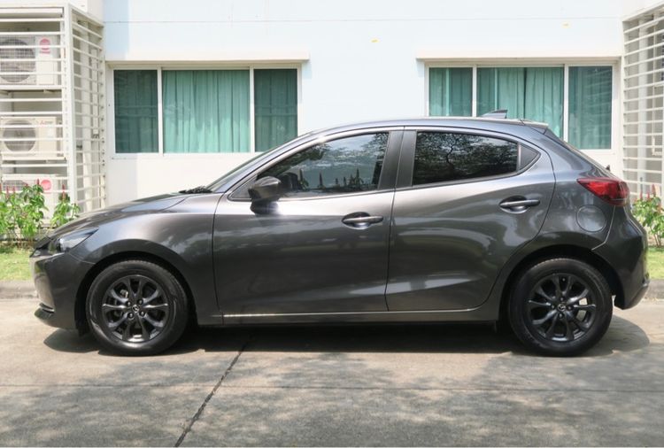 รถ Mazda Mazda 2 1.3 Skyactiv-G S Leather Sports สี เทา
