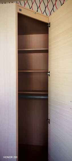 ตู้เสื้อผ้าเข้ามุม SB furniture ขนาดความสูง 200 cm ด้านซ้ายและด้านขวา 59 ซมด้านหน้า 46 cm สภาพนางฟ้า นัดรับที่สายไหม รูปที่ 4