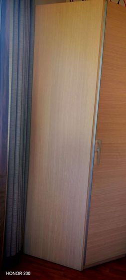 ตู้เสื้อผ้าเข้ามุม SB furniture ขนาดความสูง 200 cm ด้านซ้ายและด้านขวา 59 ซมด้านหน้า 46 cm สภาพนางฟ้า นัดรับที่สายไหม รูปที่ 2