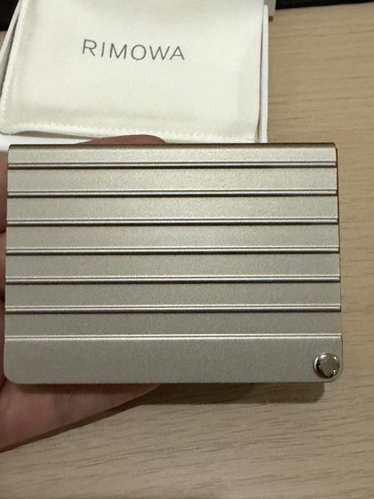 RIMOWA card holder ALU Titanium รูปที่ 5